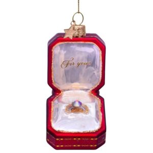 Kerstbal Trouwring For You – Glazen Ornament met Rode Ringdoos van Vondels