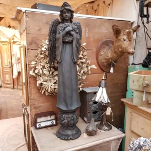 Grote Staande Engel (verkocht ) wel nabestelling