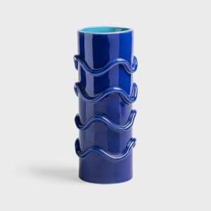 Vaas Wavy Blauw – Glazen Designvaas met Golvende Details van &Klevering Amsterdam (27 cm)