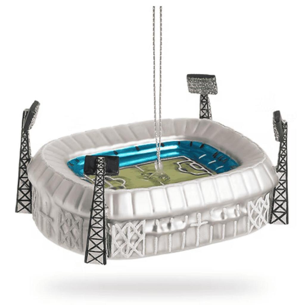 Kerstbal Rotterdams Voetbalstadion – Realistische uitvoering in zilver, zwart, blauw en groen – Glazen voetbalstadion ornament - Afbeelding 3