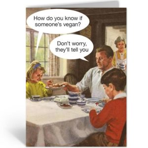 Dubbele kaart Vegan – Humoristische Retro Wenskaart (Kiss Me Kwik)